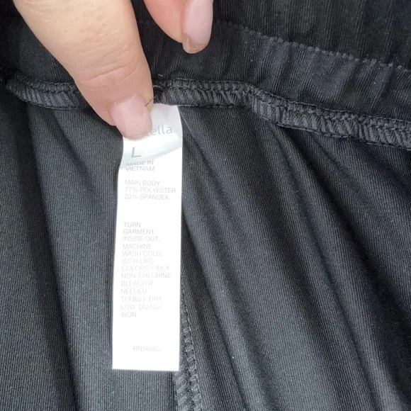 Zella Black Joggers - Picture 4 of 7